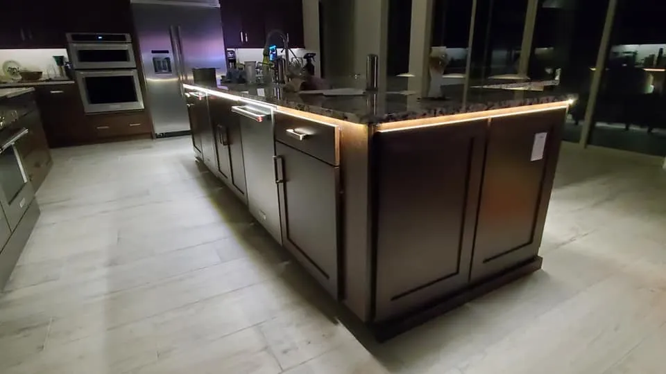 Cabinet and kitchen lighting 23