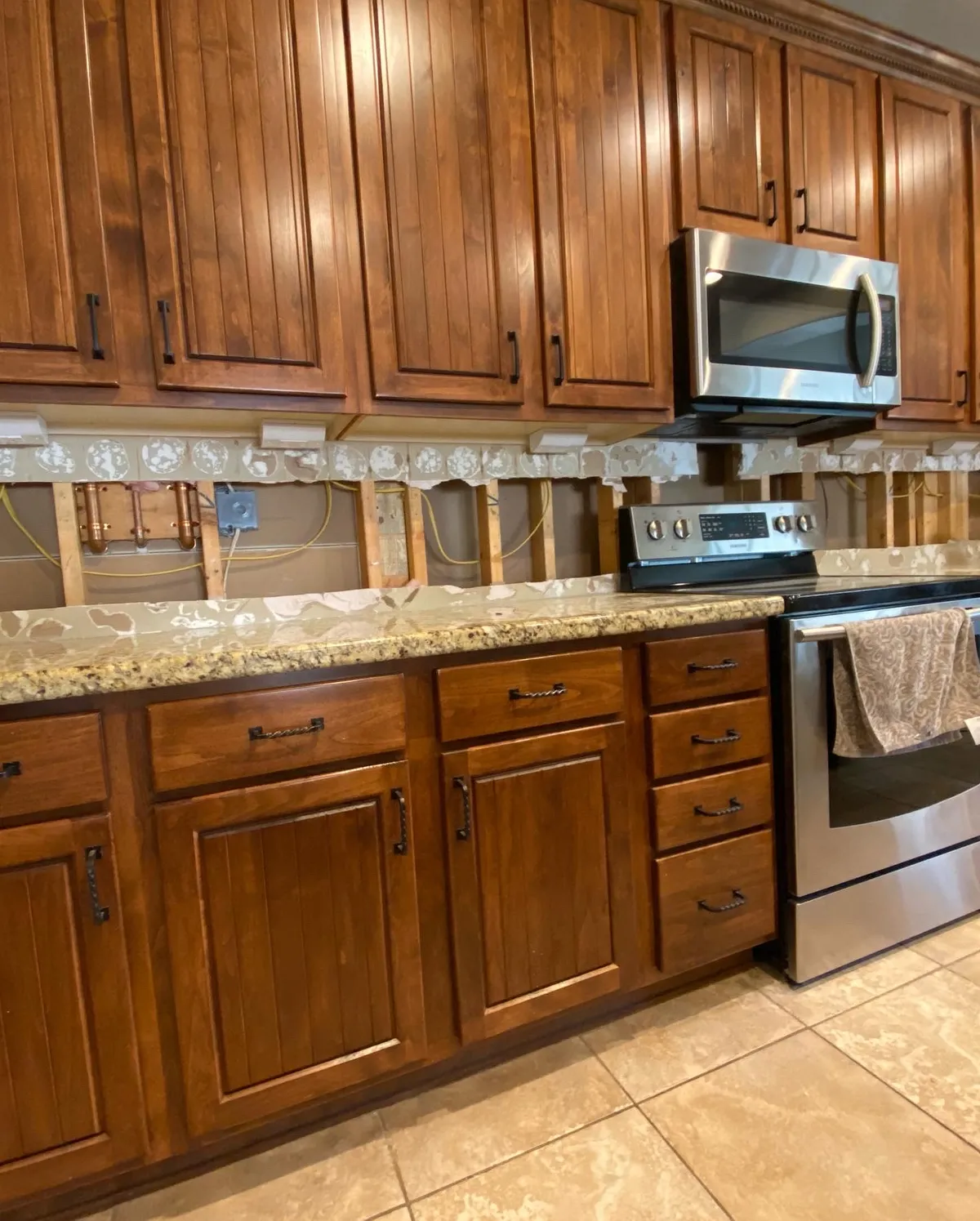 Cabinet and kitchen lighting 30