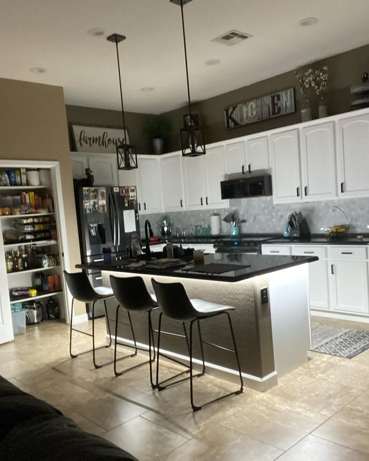 Cabinet and kitchen lighting 7