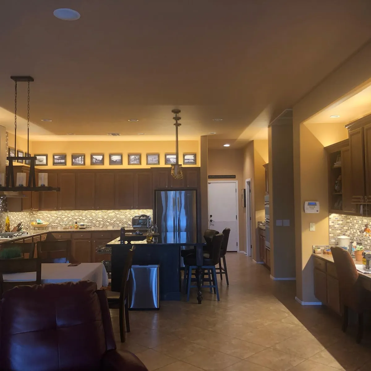 Cabinet and kitchen lighting 18